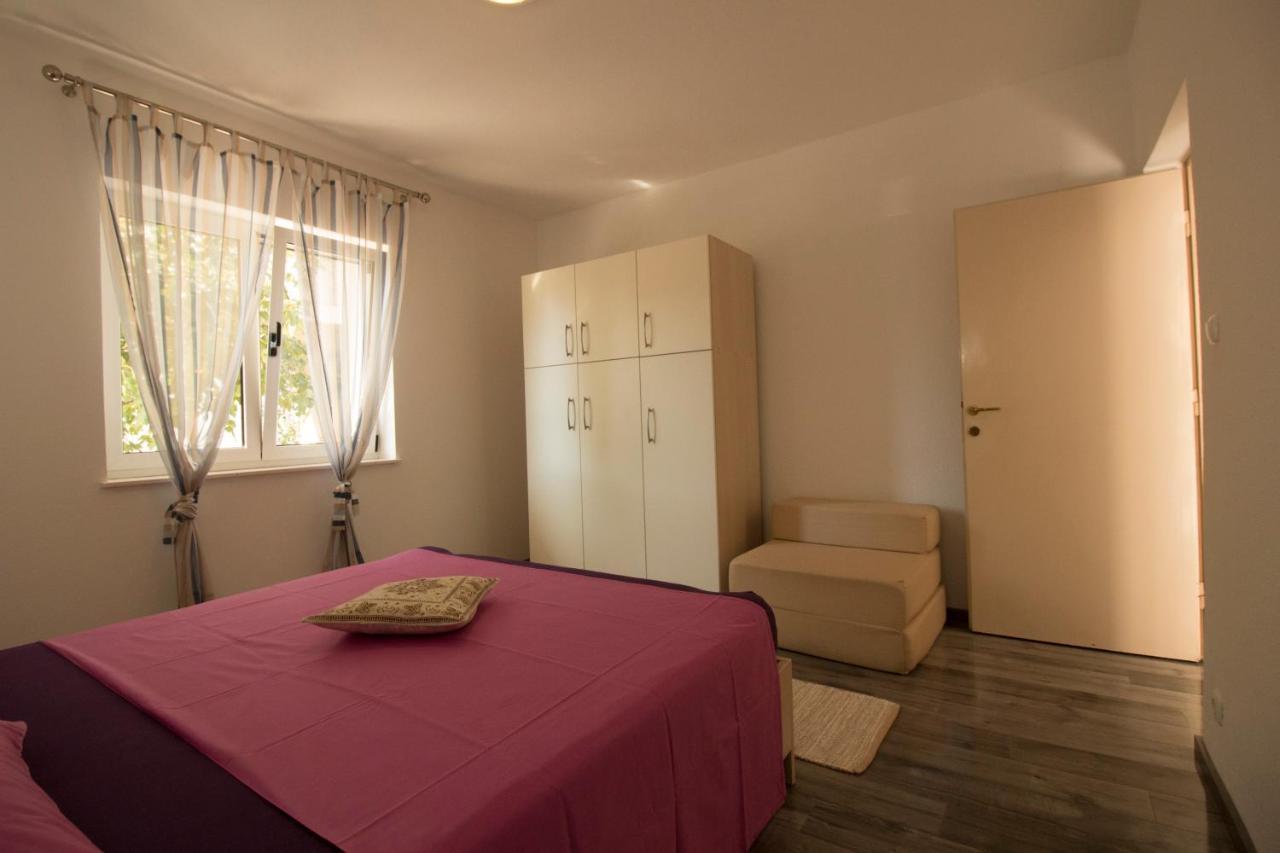 Apartmani Ana Juricev Vodice Водице Екстер'єр фото