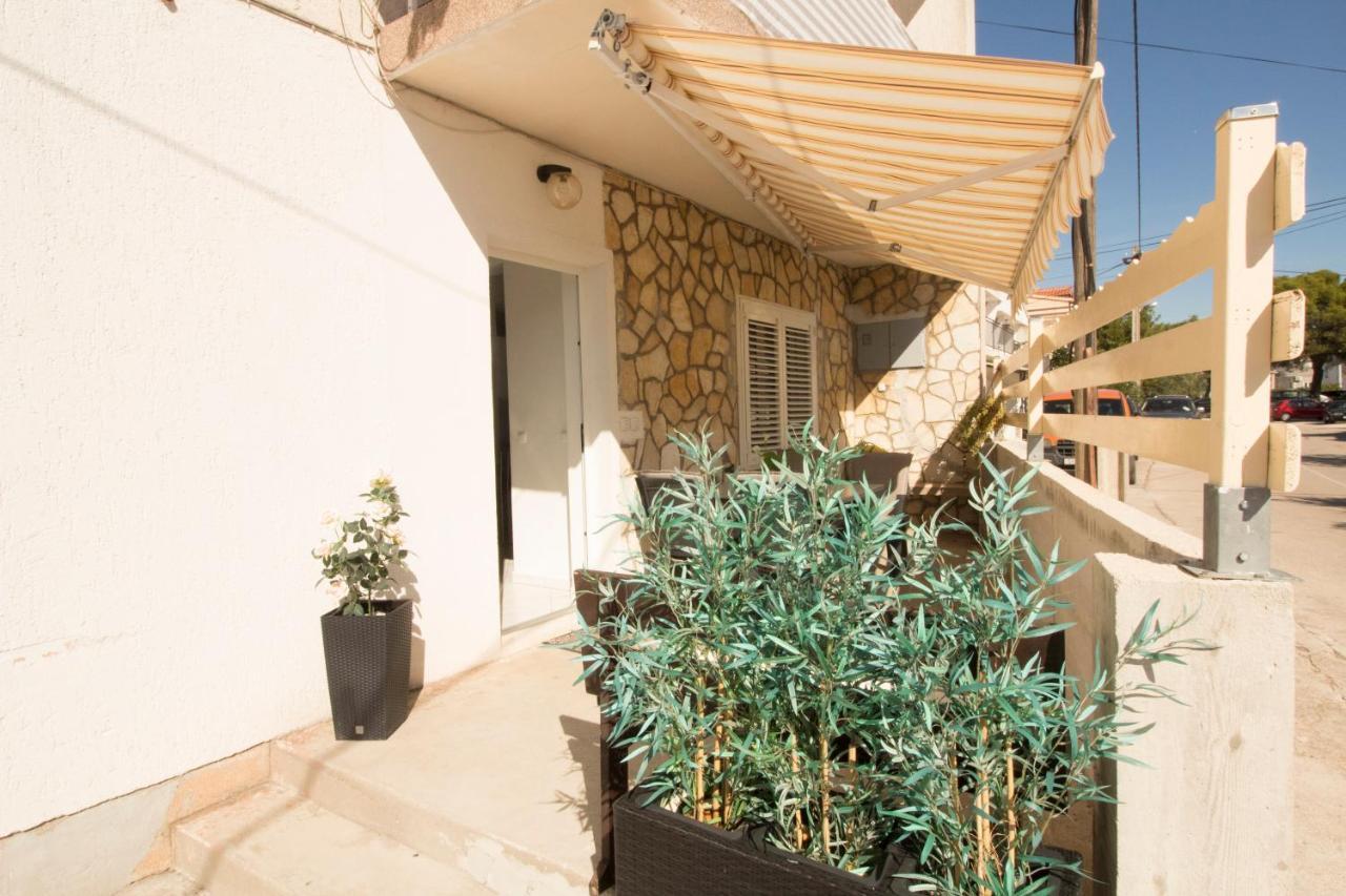 Apartmani Ana Juricev Vodice Водице Екстер'єр фото