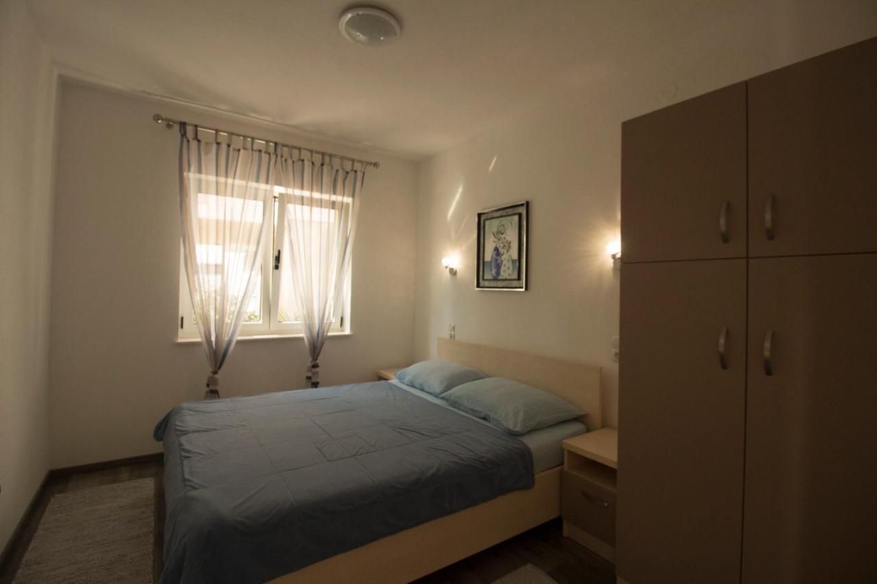 Apartmani Ana Juricev Vodice Водице Екстер'єр фото