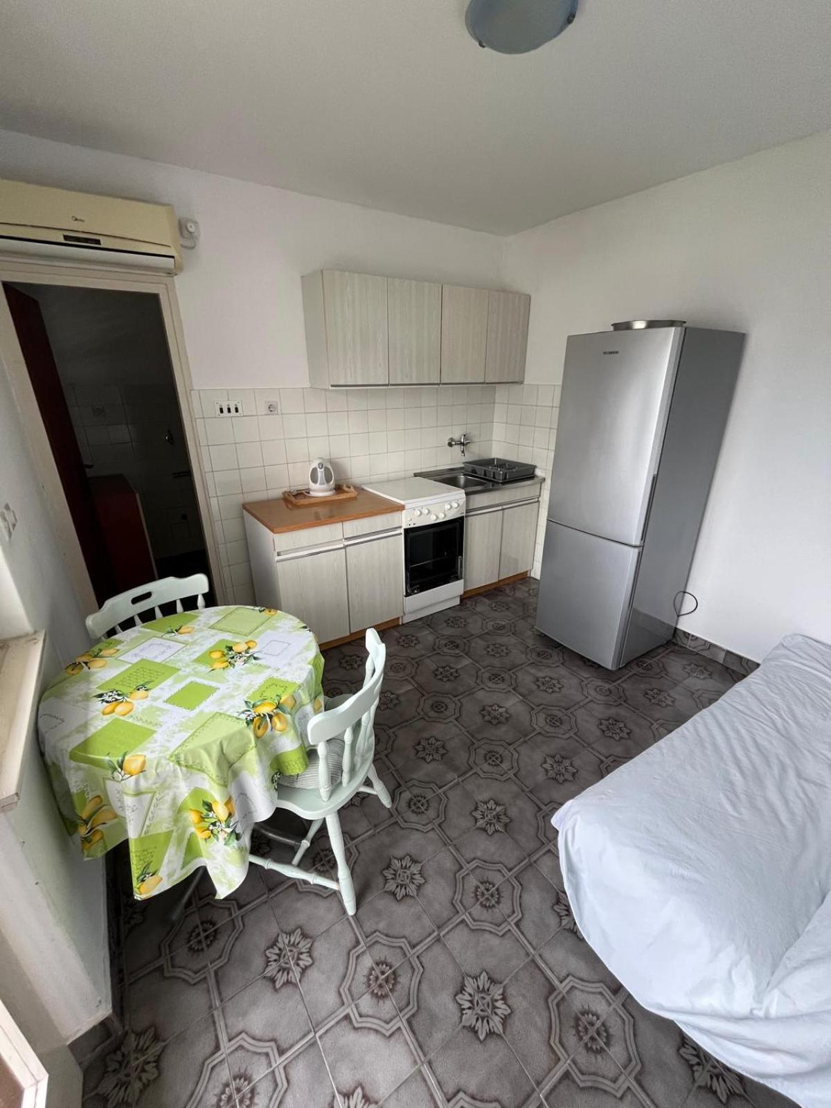 Apartmani Ana Juricev Vodice Водице Екстер'єр фото