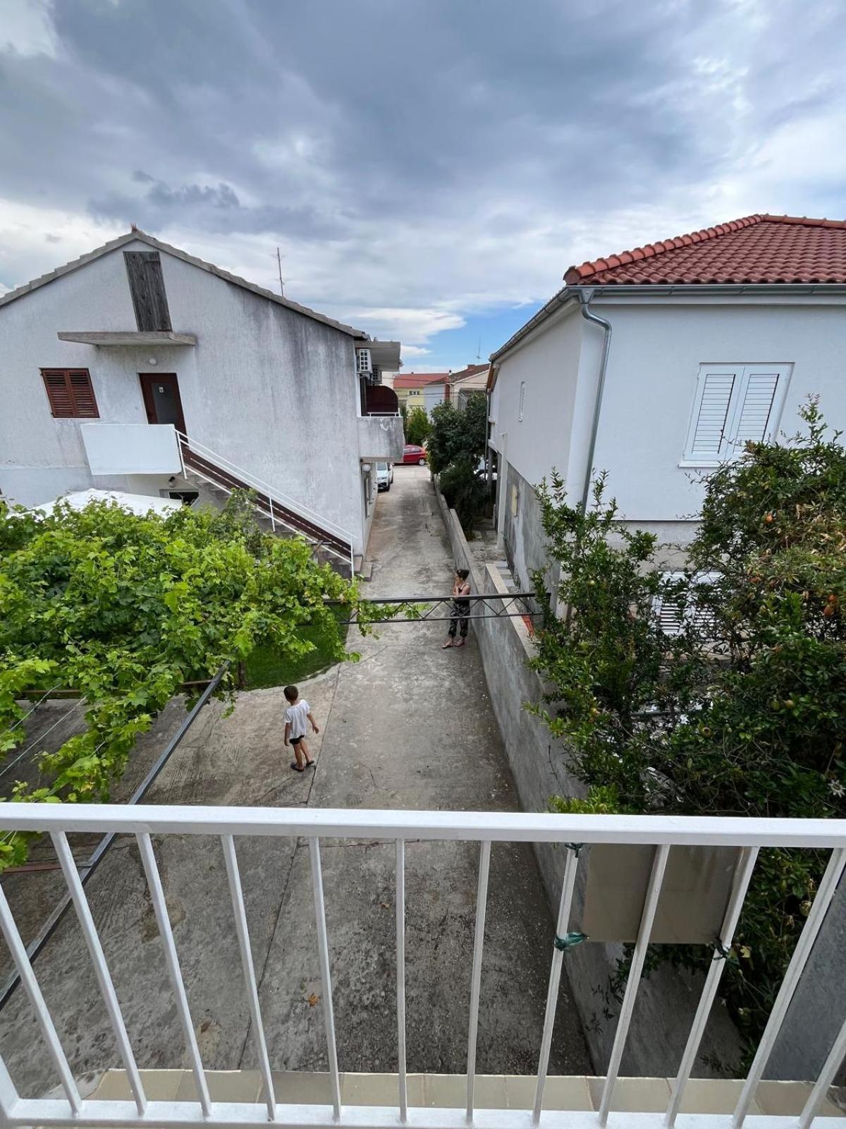 Apartmani Ana Juricev Vodice Водице Екстер'єр фото